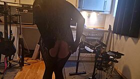 Kit willer spreads ass wide in kitchen for honeys monster cock cum 🍑💦