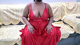 i showin my huge desi tits- caught hidden cam uh oh