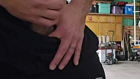 elewis6 shares intimate solo play session from dec 20 2025 in casual home vibes