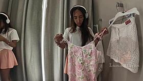 Hey, Check Out This Sexy Latina Flashing Tits In Public Fitting Room