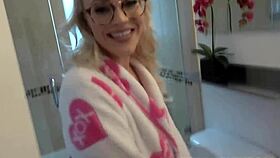 hot 18yo blonde gets vibrator birthday gift from older guy 🎁🔥