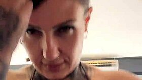 Gym pussy workout on cock public outdoor fun