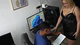 Colombian BBW girlfriend sneaks hardcore office sex with roommate