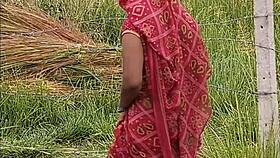 Indian honeymoon couple enjoys outdoor creampie fuck