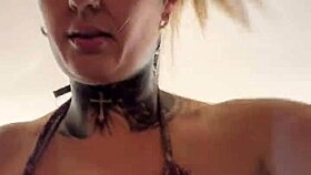 Gym pussy workout on cock public outdoor fun