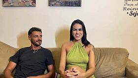 Guy tests athletic newbie with sofa pounding session