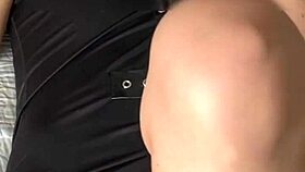 Please finger my sexy pussy fast before husband arrives