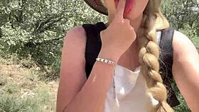 정글 알몸 벗기 너무 예쁜 몸매