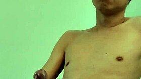 who's joining my hot new year wank explosion tonight?