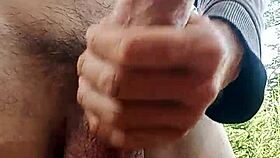 jerking off my massive throbbing cock watch me explode!