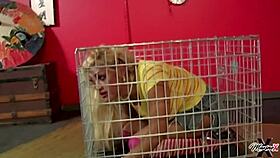 Maxine sucks Scott Rhodes' cock for cage freedom