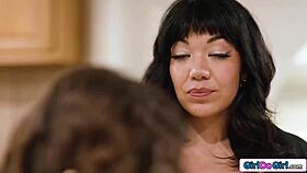 hey babe since you're new let me show you pussy licking sex