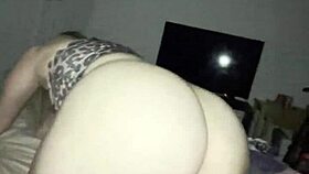 Young huge cock pounds tattooed blonde mommy pussy wet