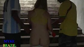 loira latina adora dupla penetracao anal gozando nos dois buracos