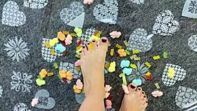 Giant woman crushes tiny sweet bears beneath her powerful curves