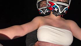 i picked up a didi client without bra and he soaked my panties wet