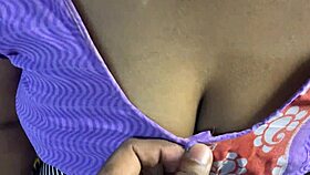 Indian Exotic Squirts Fingering in Hindi Audio Mms