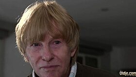 Super Hot Babe Sucks Old Man's Cock And Rides Hardcore!