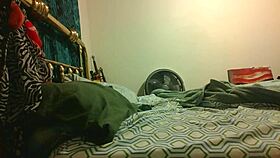 Amateur lesbian orgy explodes with group orgasms on webcam!