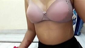 my pussy so wet tonight desi indian fingering closeup 😩💦👅🇮🇳