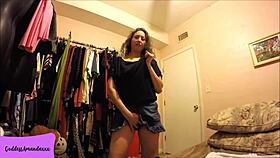 hey look at this curvy brunette teasing hard in short skirt thong