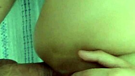 Naughty Amateur Couple Delves Deep into Raw Anal Assfucking