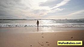 naughty busty blonde sahara skye sucks friend's huge cock at beach 😏🌊