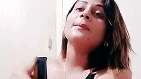 Naughty Indian Babe Dances and Sucks