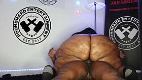 wanna hear bbw ass clapping hard doggystyle sounds?