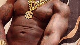 hallelujah johnson worships massive bbc in ecstatic frenzy