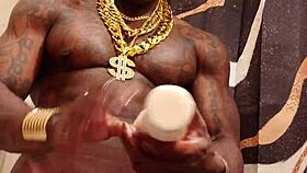 hallelujah johnson worships massive bbc in ecstatic frenzy