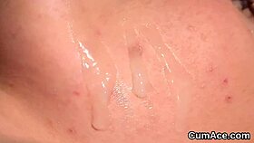 WACKY DOLL SUCKS JUICE IN BLOWBANG GETTING JIZZ FACIAL!