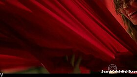 Paolla Oliveira and Maria Fernanda Candido share moments in Felizes Para Sempre S01E05.