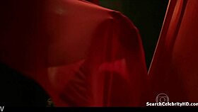 Paolla Oliveira and Maria Fernanda Candido share moments in Felizes Para Sempre S01E05.