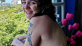 huge cumshot fills her mouth overlooking stunning vista