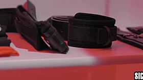 victoria, submit your milf pussy to casey's kinky licks?