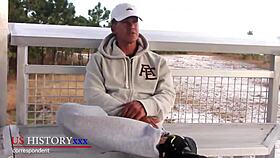 Sexy Vietnamese babe deepthroats big cock outdoors then rides it wet 😍💦