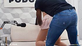 alexis fawx cheerleader kait threesome cum swap