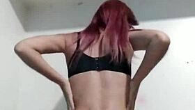 Flaquita's Long Legs Spread for Sexy Peruvian Action!