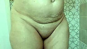 a sneaky quickie at home 😏 housewife vibes