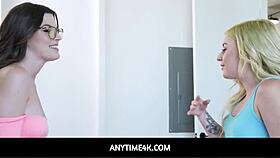 minxx marley and fiona frost get curious with roommate fantasies