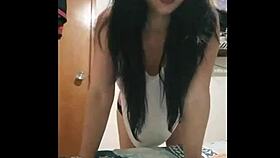 my slutty girl cams her teasing body for you