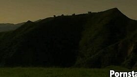 Gorgeous Taylor Rain Takes Brutal Outdoor Anal Pounding