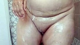 a sneaky quickie at home 😏 housewife vibes