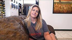 my friend's divorced milf wanna practice blowjobs on me?? part 1 clover baltimore 😩