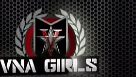 Big ass blonde Vicky Vette rams crystal dildo deep in butt