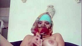 Amateur Arab Niqab Masturbation Leads To Intense Squirting Orgasm