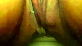 getting off wet in the public bathroom mirror 😏💦