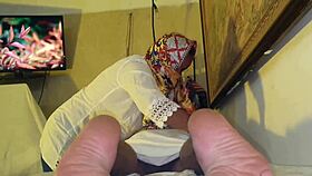 virgin discovers pleasure with skilled desi masseuse flakael