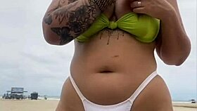 um, that cheese seller couldnt stop staring at my beach pussy flash